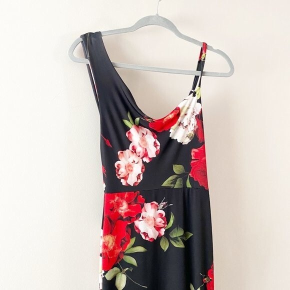 Club London Phantasy Black Floral Print Asymmetric Neckline Cowl Maxi Dress 6 - Picture 3 of 10